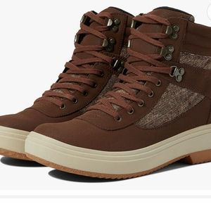 Merrell Holly 2 Lace Waterproof Boots
